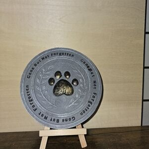 5 " Gray Paw Print Memorial Plaque - Comes But Not Forgotten